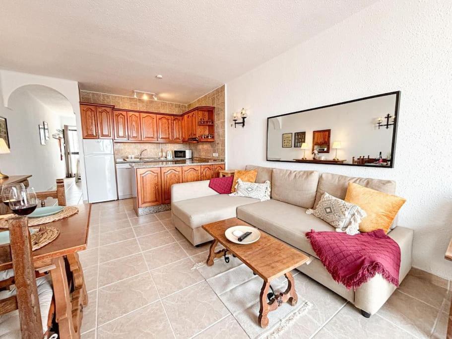 Appartement A2406 Capistrano Village, *